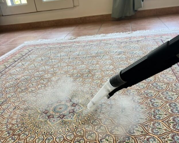 carpet cleaning in dubai with the use of steam cleaner